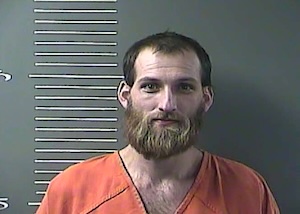 MINGO COUNTY WEST VIRGINIA MAN ARRESTED FOR BURGLARIZING LOUISA APARTMENT